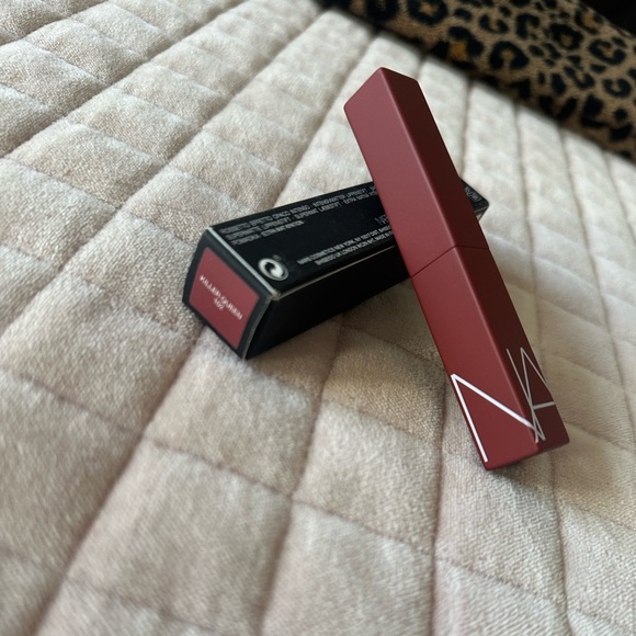 NARS Powermatte lipstick - Picture 5 of 9